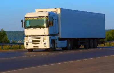 Antalya ile Eşme Arası Öğrenci Eşyası Taşıma